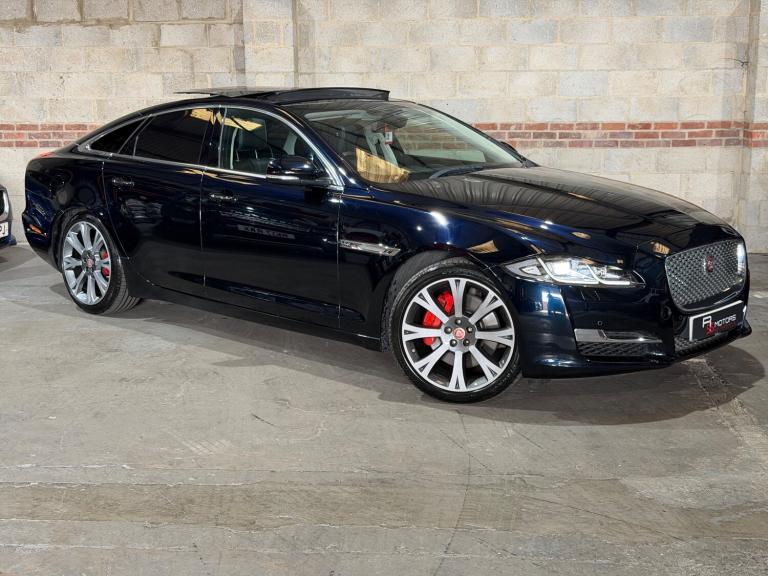 2016 Jaguar XJ 3.0d V6 Premium Luxury Saloon 4dr Diesel Auto Euro 6 (s/s) (300