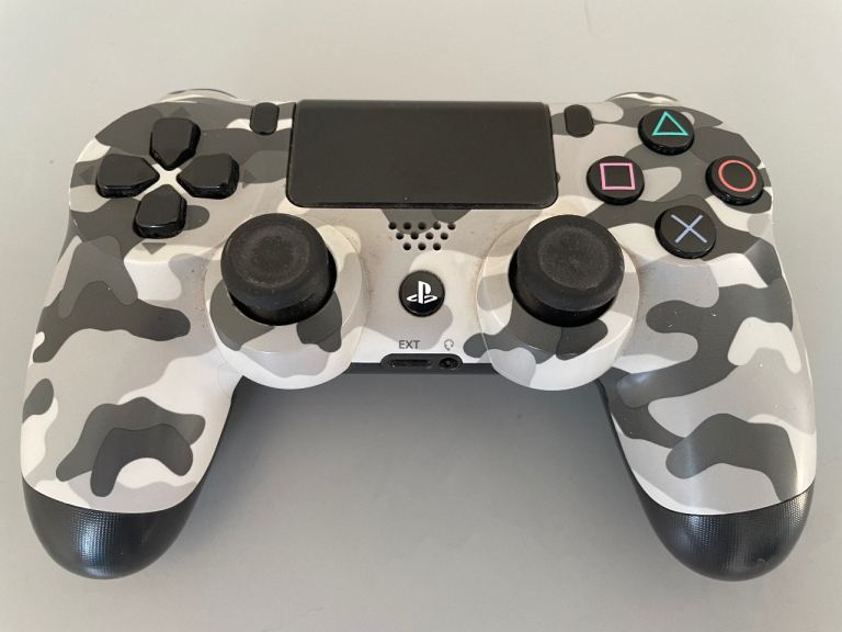 PS4 Controller 