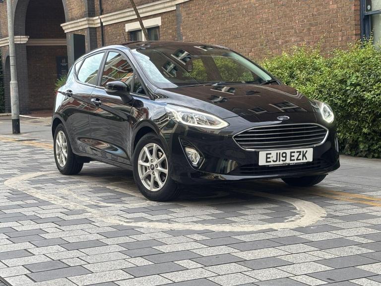 2019 Ford Fiesta 1.0T EcoBoost Zetec Euro 6 (s/s) 5dr HATCHBACK Petrol Manual