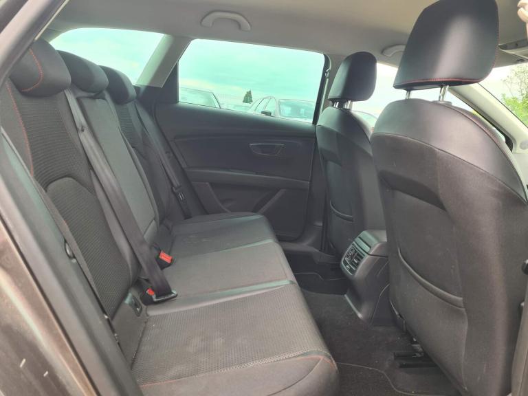 2015 SEAT Leon 1.8 TSI FR Sport Tourer Euro 6 (s/s) 5dr ESTATE Petrol Manual