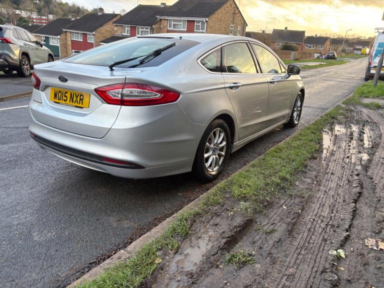 2015 Ford Mondeo 2.0 TDCi ECOnetic Zetec Euro 6 (s/s) 5dr Diesel