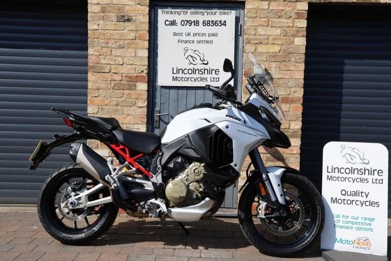 24 Ducati Multistrada V4S Radar