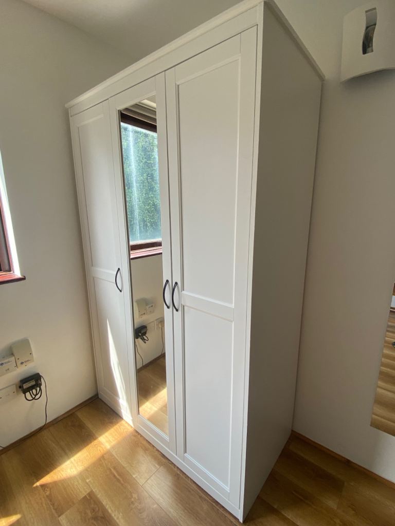 Ikea Songesand wardrobe-white