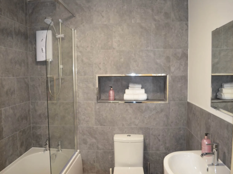 Student House Room available