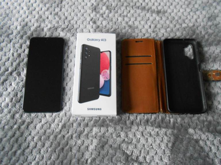 SAMSUNG GALAXY A13. UNLOCKED.