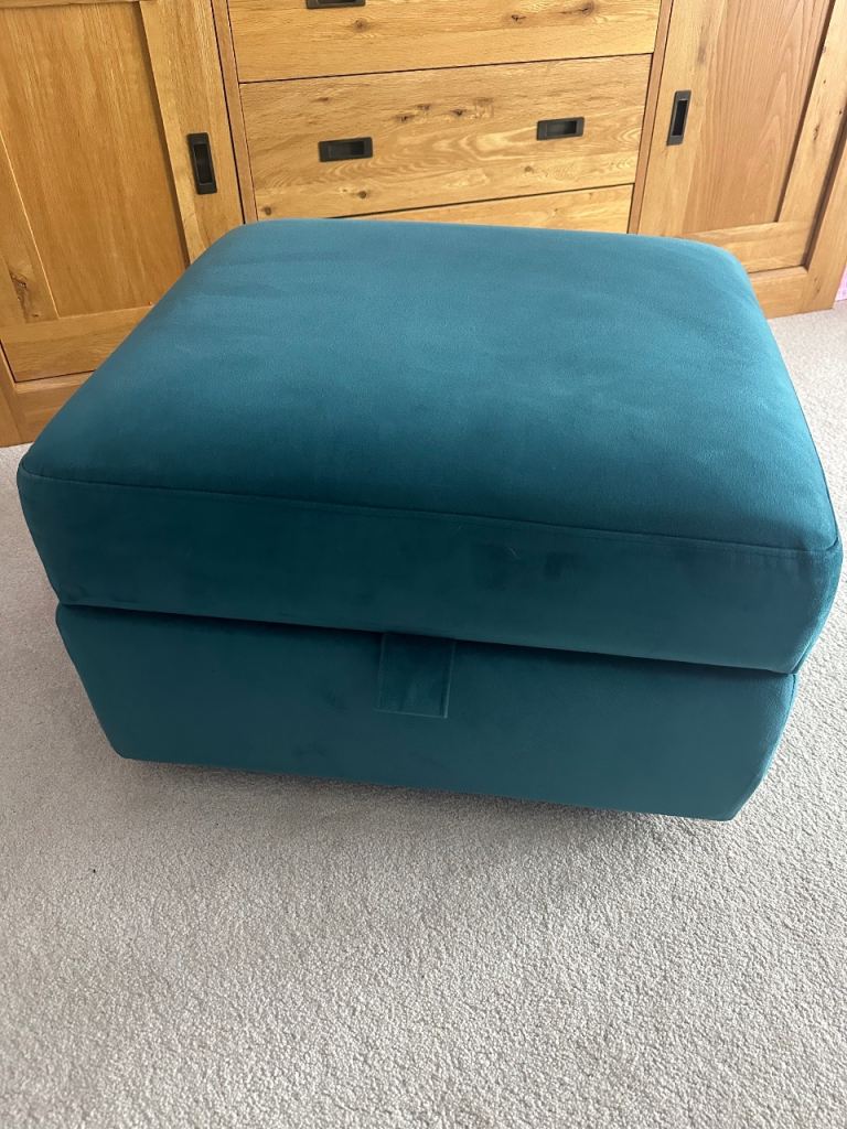 Teal Velvet Storage Footstool / Ottoman – As new