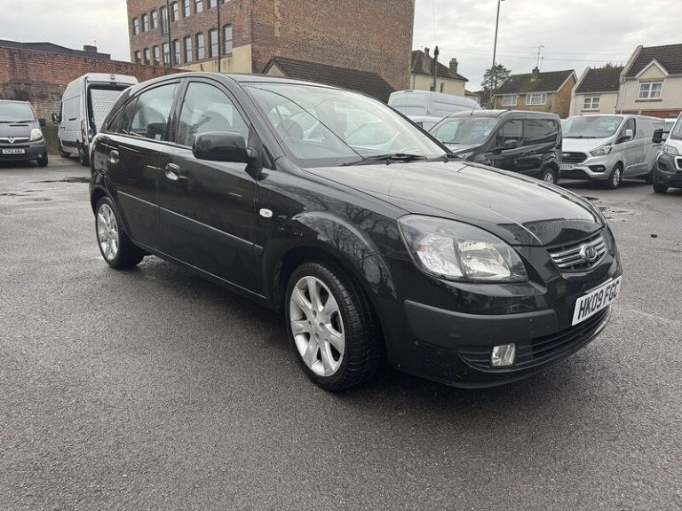 2009 Kia Rio 1.4 Black 5dr HATCHBACK PETROL Manual