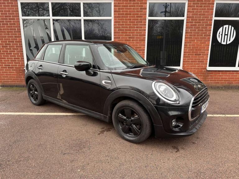 2019 MINI Hatch 1.5 Cooper Classic 5dr Hatchback Petrol Manual