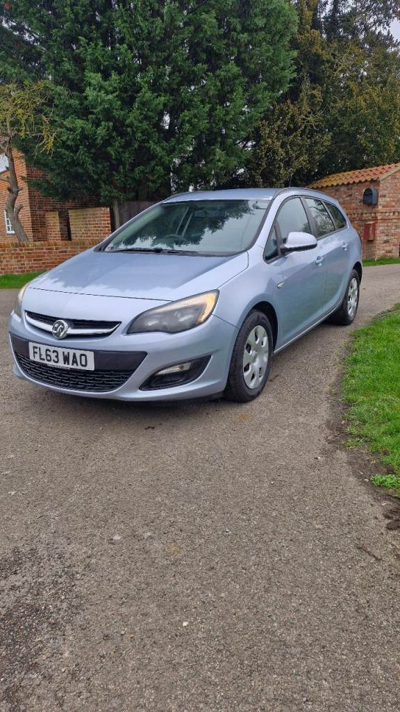 🚘 VAUXHALL ASTRA ESTATE 🚘 DIESEL ** £20 A YEAR ROAD TAX **