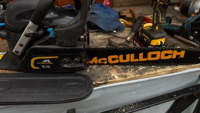 MCCULLOUGH 14 INCH CHAIN SAW