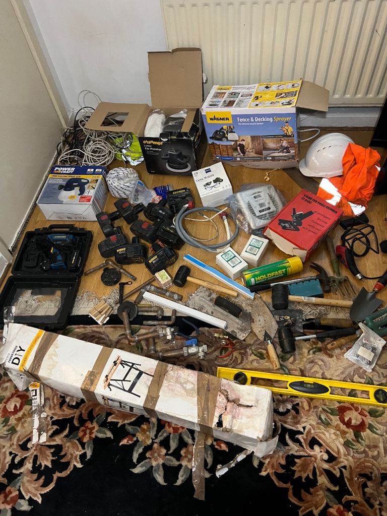 Tools job lot  Job lot of mixed tools as sold together as it’s shown in the pict