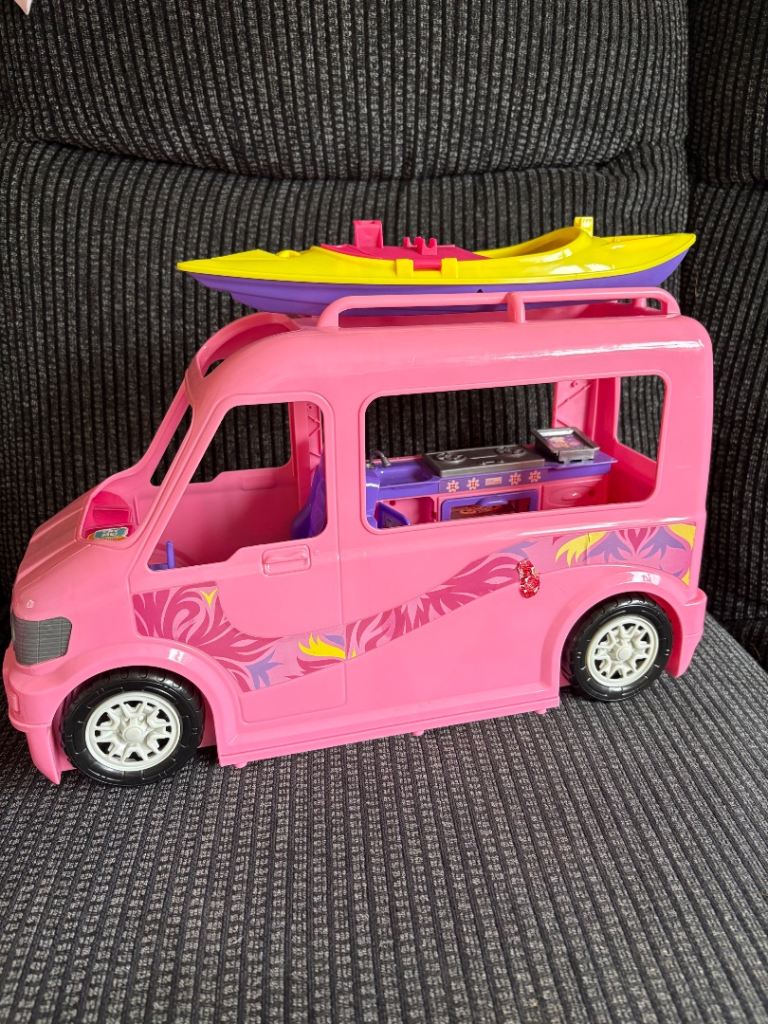 Barbie Camper Van