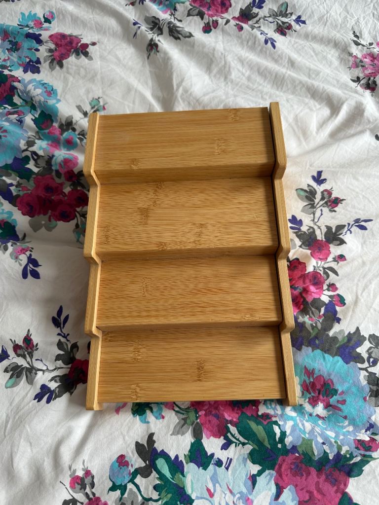 Adjustable Bamboo Spice Rack / Storage Organiser – Good Condition