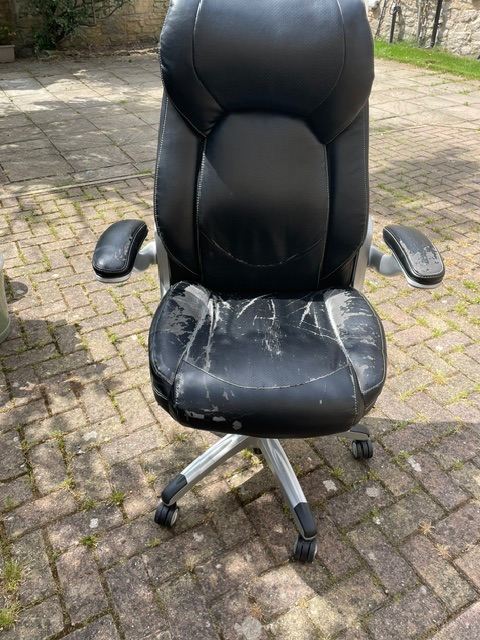Comfy Office Chair - free to a good home