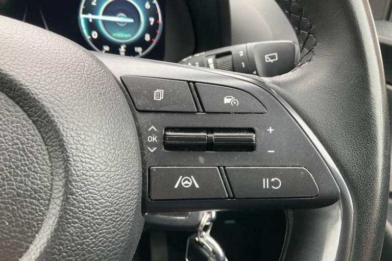 2022 Hyundai i20 1.0T GDi 48V MHD SE Connect 5dr**REAR CAMERA - APPLE CARPLAY - LANE ASSIST  Hatc...