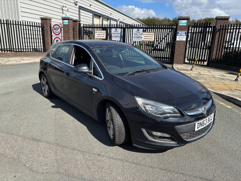 Vauxhall, ASTRA, Hatchback, 2013, Manual, 1598 (cc), 5 doors