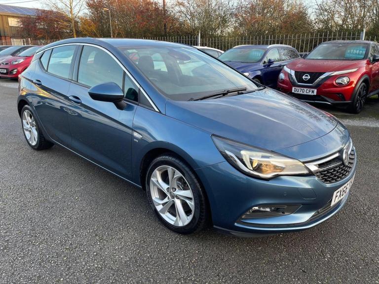 VAUXHALL ASTRA 1.6 CDTi BlueInjection SRi Nav Euro 6 (s/s) 5dr 2016
