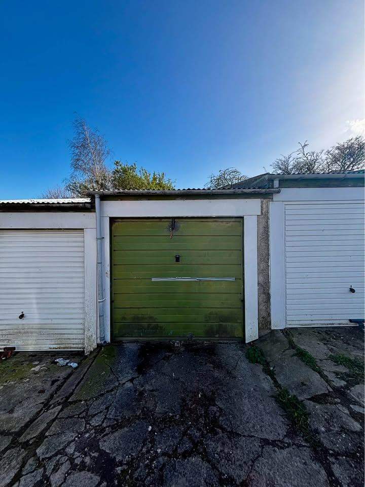 Brislington, Bristol - Single Garage to Rent