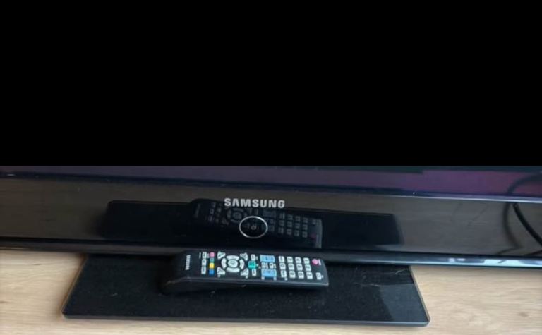 Samsung TV Very Good Condition