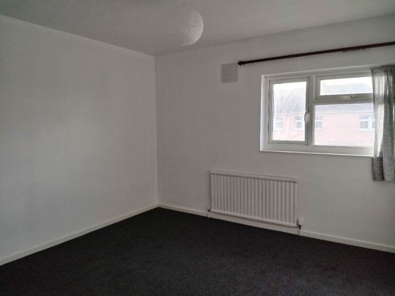 Rooms for rent 