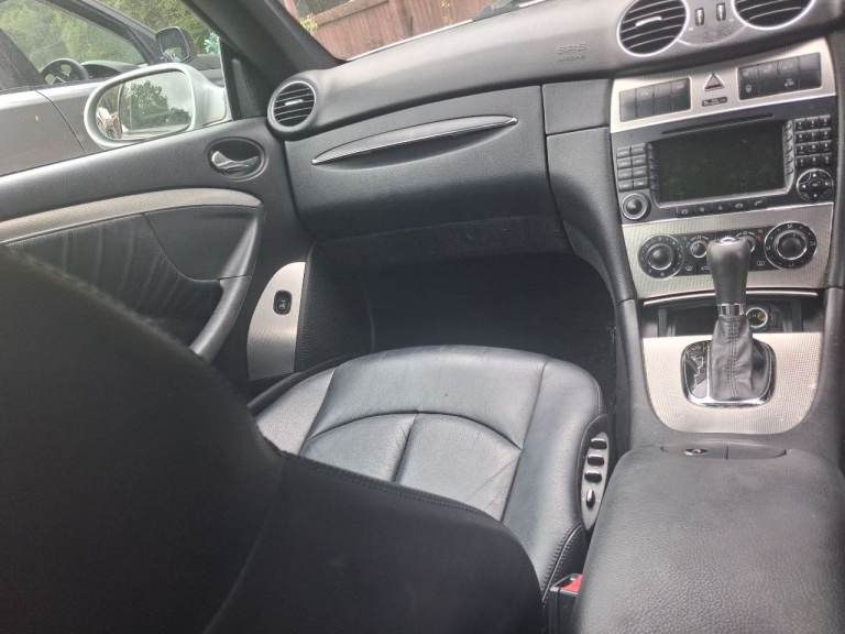 Spares and repiars Mercedes-Benz, CLK, Coupe, 2009, Semi-Auto, 2987 (cc), 2 doors