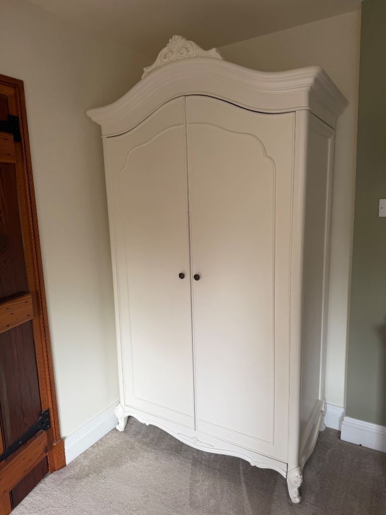 French Style Cream Wardrobe  2 Door – Hanging Rail & Drawers – Shabby Chic