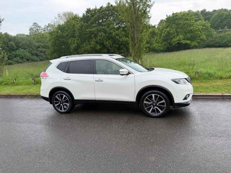Nissan X-Trail 1.6 dCi Tekna 4WD Euro 6 5dr - 5 SEATER DIESEL MANUAL 2015/65