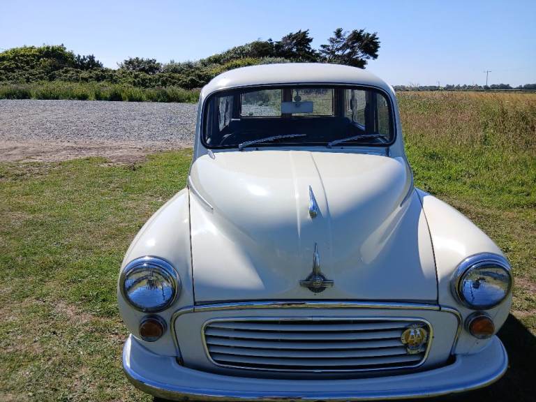 Morris traveller 