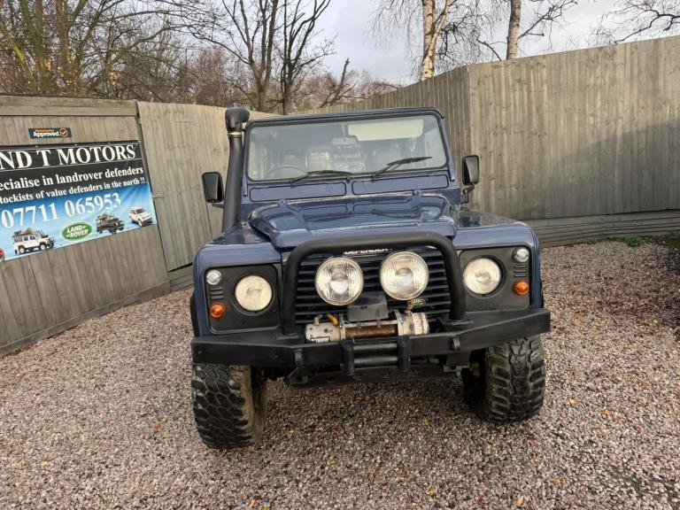 2000 Land Rover Defender Hard Top Td5 PANEL VAN DIESEL Manual