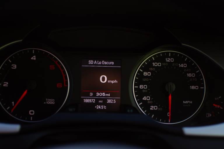 Audi A4 b8 s line 2010 special edition 