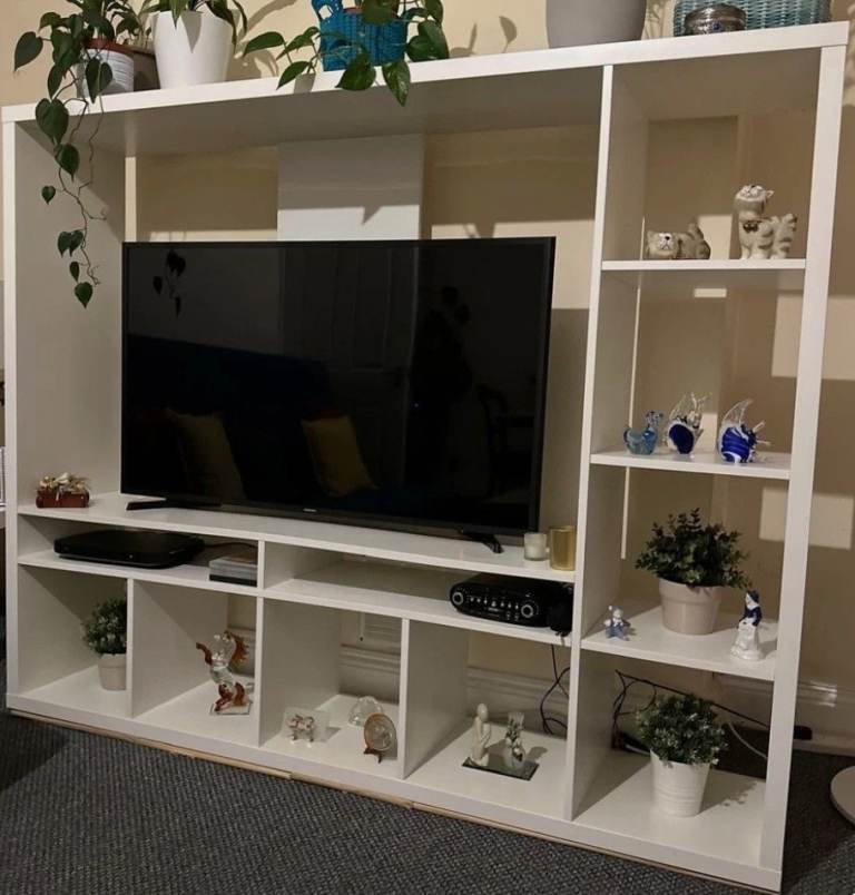 White TV Media Unit with Shelves – Good Condition