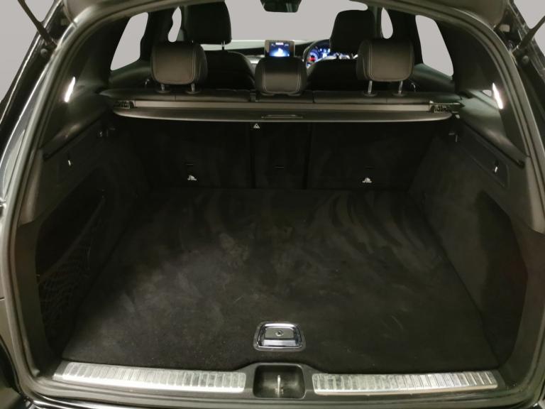 2018 Mercedes-Benz GLC 2.1 GLC220d AMG Line SUV 5dr Diesel G-Tronic+ 4MATIC Euro 6 (s/s) (170 ps)...