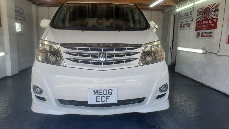Toyota Alphard 2.4 automatic 8 seater refurbed alloys in grey 82k miles 2006 