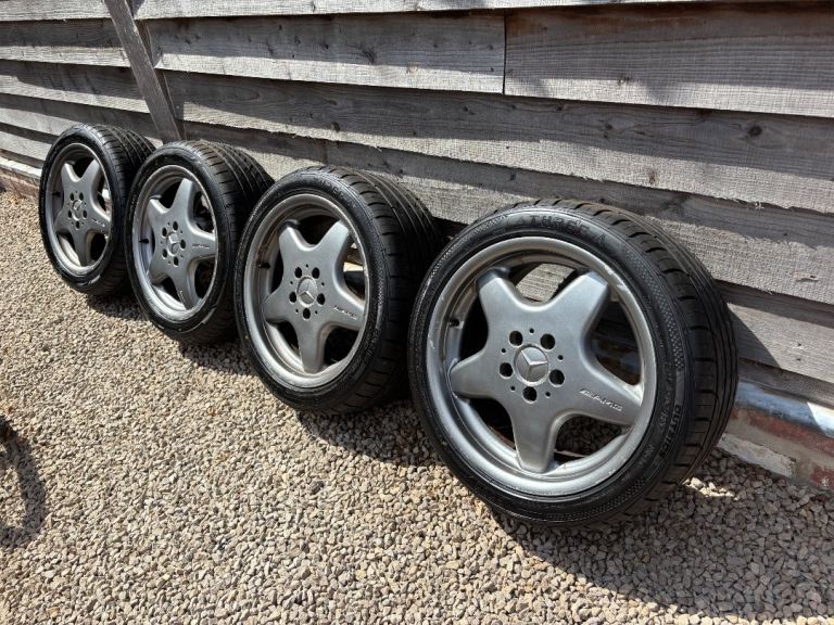 MERCEDES SLK R170 AMG 17” STAGGERED ALLOY WHEELS NEARLY NEW TYRES 
