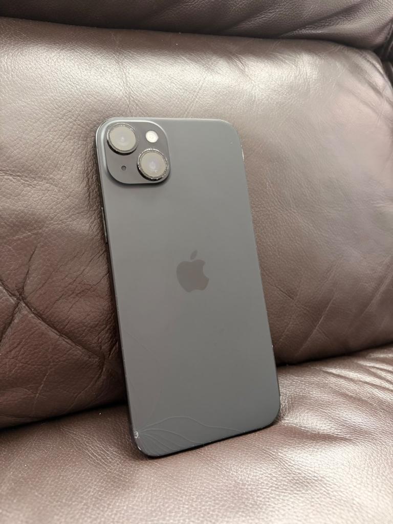 Black IPhone 15 plus 128gb