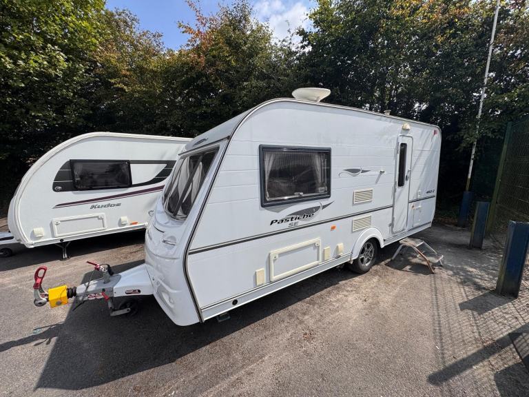 COACHMAN PASTICHE 460 2009 MODEL 2 BERTH REAR WASHROOM TOURING CARAVAN
