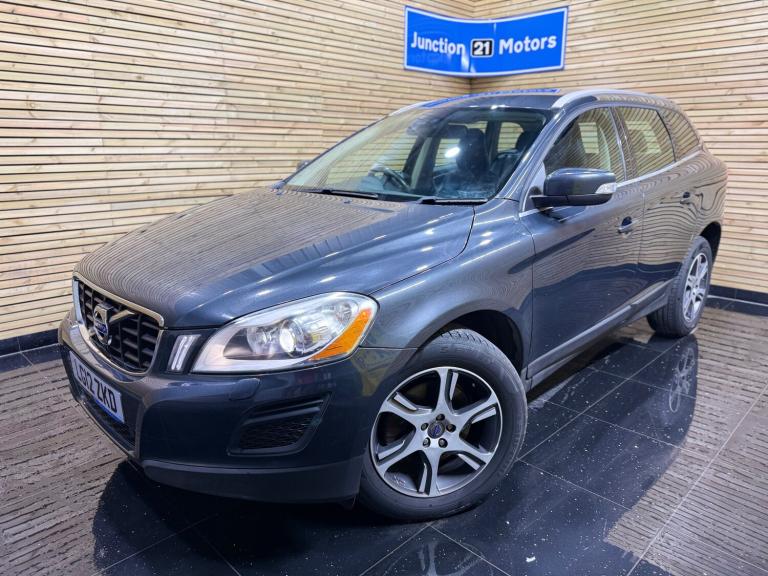 2012 Volvo XC60 2.4 D5 SE Lux SUV 5dr Diesel Geartronic AWD Euro 5 (215 ps)