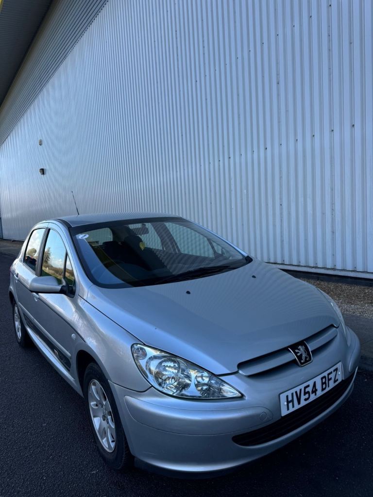 Peugeot, 307, Hatchback, 2004, Manual, 1587 (cc), 5 doors