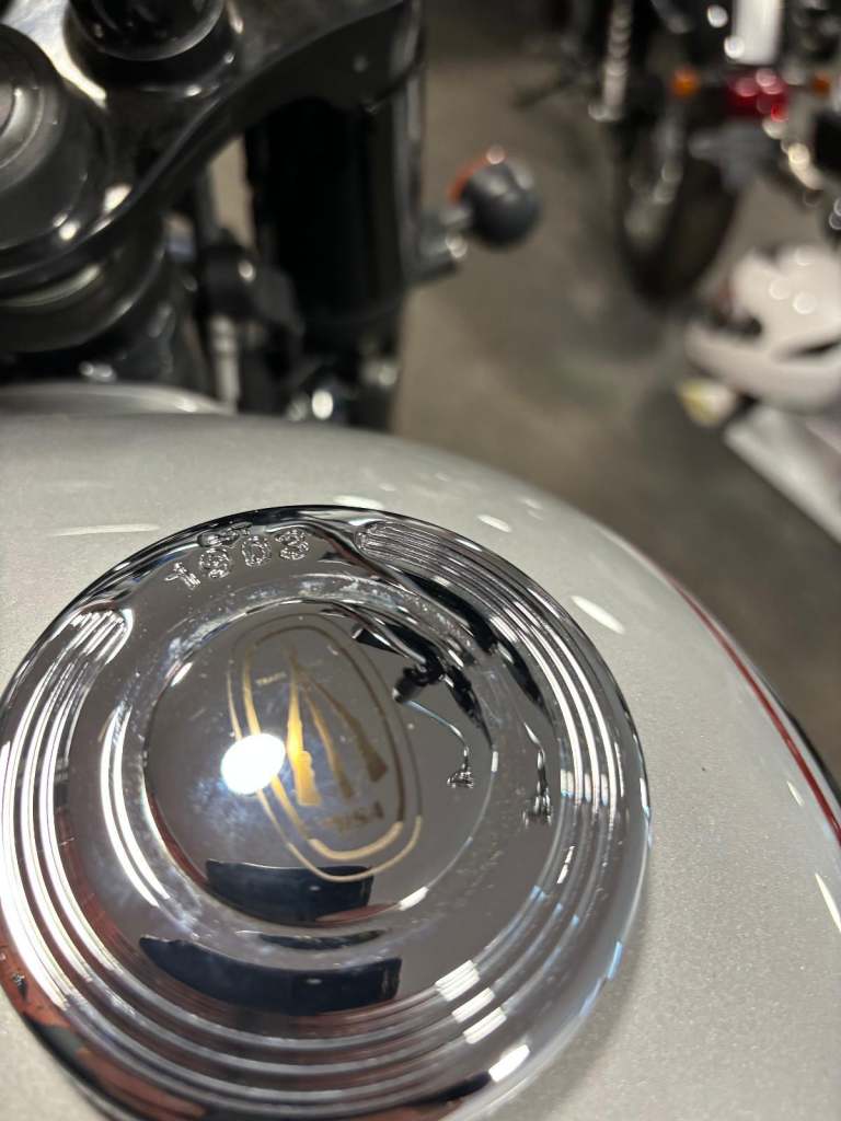 BSA Gold Star 650cc Classic Motorcycle Silver Sheen Legacy