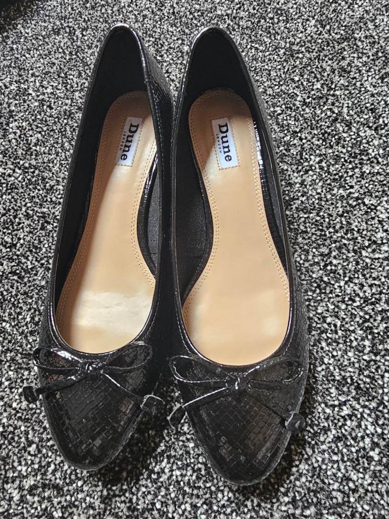 Dune London black senthetic reptile block heel size 7