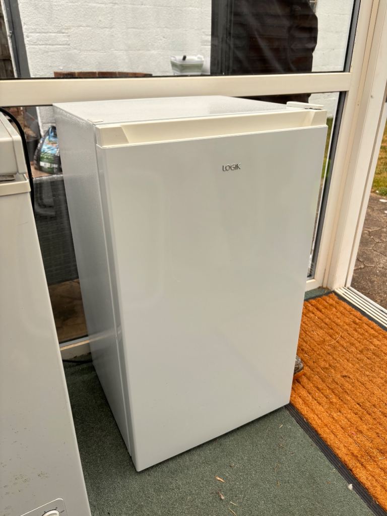 LOGIK White Mini Fridge - Used Condition