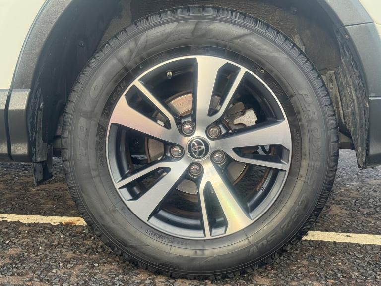 2017 Toyota RAV4 2.0 D-4D Business Edition TSS 5dr 2WD ESTATE DIESEL Manual