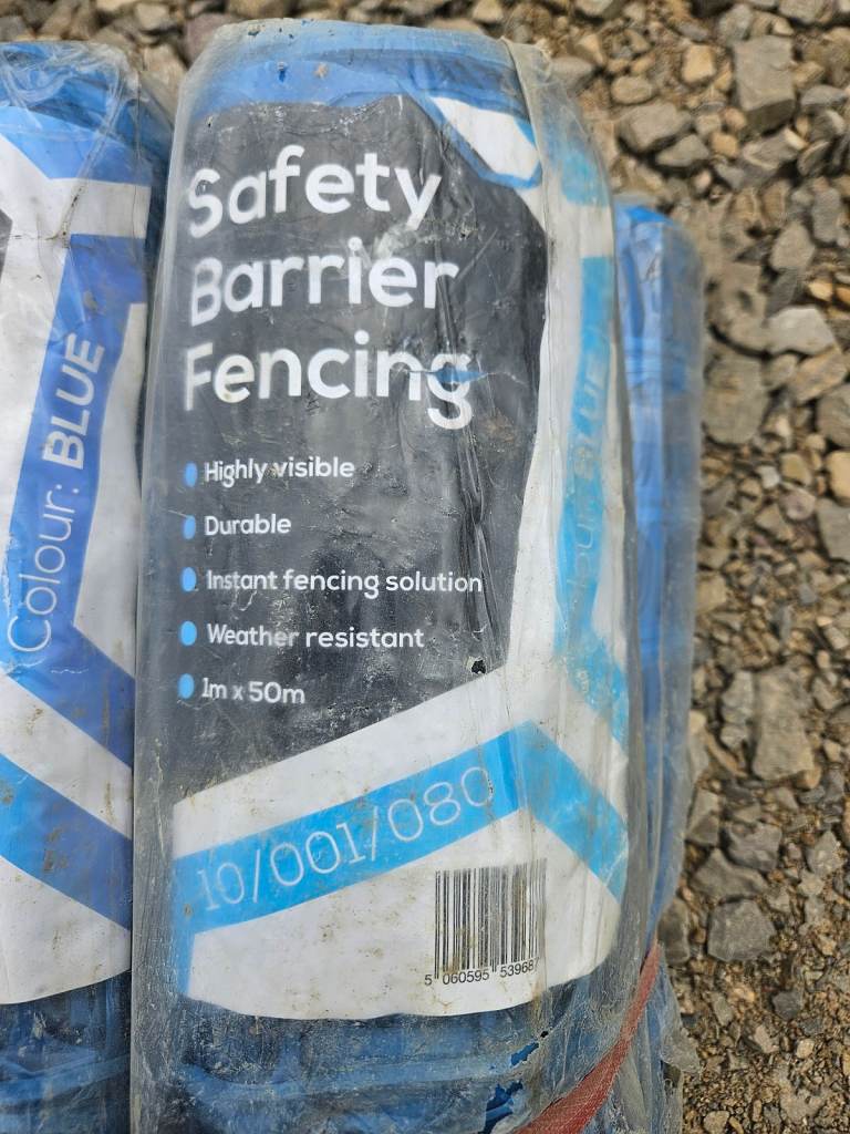 Safety barrier fencing 7 full packs