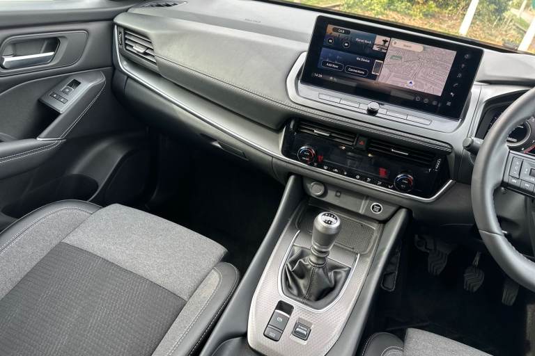 2024 Nissan Qashqai 1.3 DiG-T MH N-Connecta 5dr Hatchback Petrol Manual