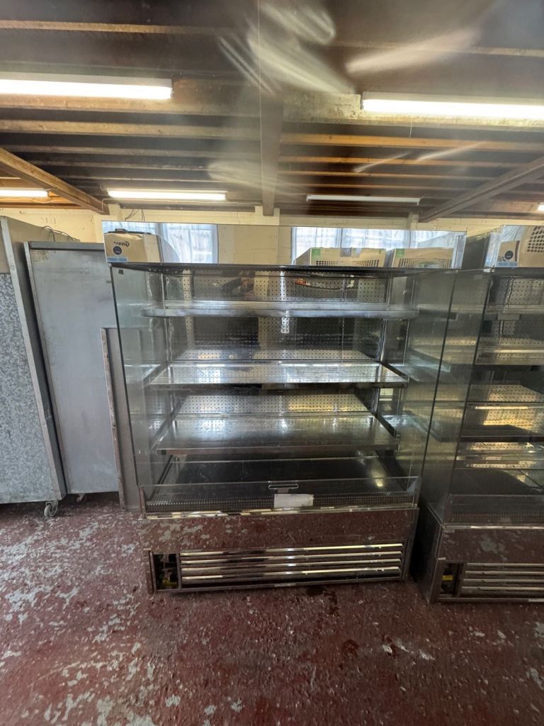 Display open fridge stainless like new fully serviced 