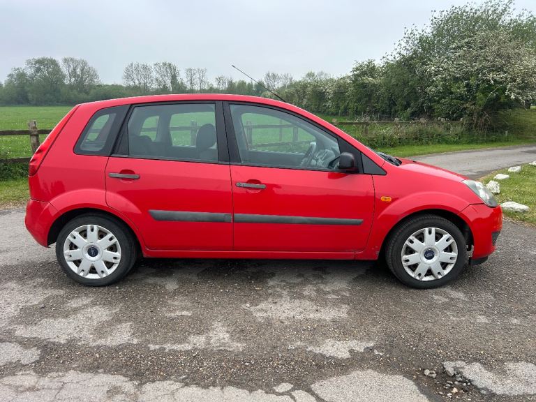 Ford fiesta 1.2 petrol. Mot November 94k miles 