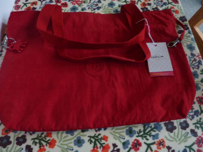 Kipling - new - tags attached