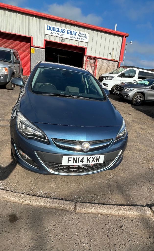Vauxhall, ASTRA, Hatchback, 2014, Manual, 1598 (cc), 5 doors