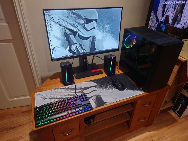 Gaming PC intel core TM i5 -4590 e 3.30Ghz 8GB RAM 500GB Hitachi HDD, Win10 Pro, Games Included.