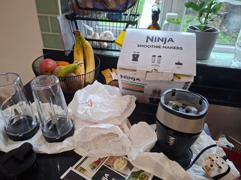 SOLD - SOLD                         Nutri Ninja 700W Slim Blender & Smoothie Maker